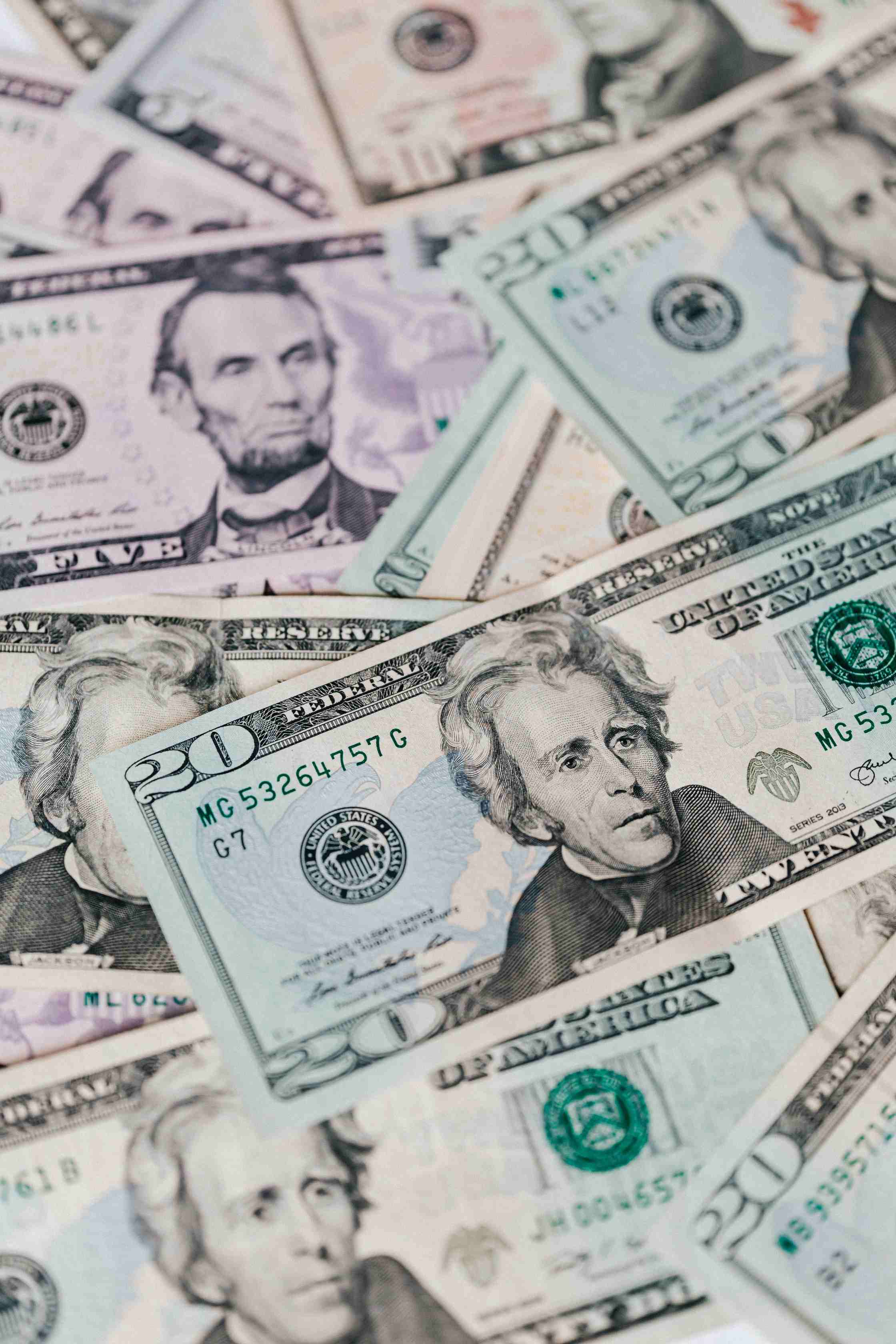 影响投资基金盈利的关键因素深度解析