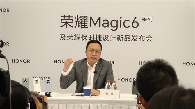 荣耀CEO赵明辞职，李健接任：上市前的关键人事变动
